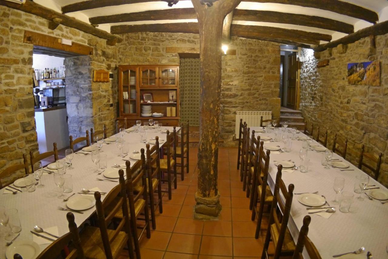 Albergue Restaurante De Artieda المظهر الخارجي الصورة