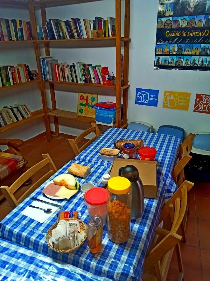 Albergue Restaurante De Artieda المظهر الخارجي الصورة